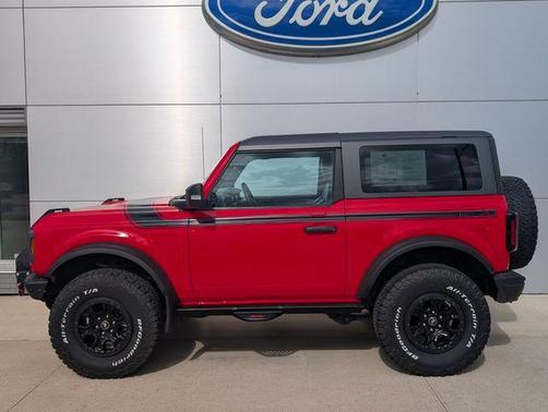 Race Red 2022 Ford Bronco Badlands