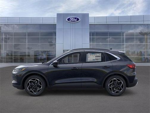 2026 Ford Escape Platinum