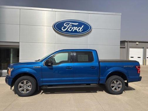 Lightning Blue 2018 Ford F-150 XLT