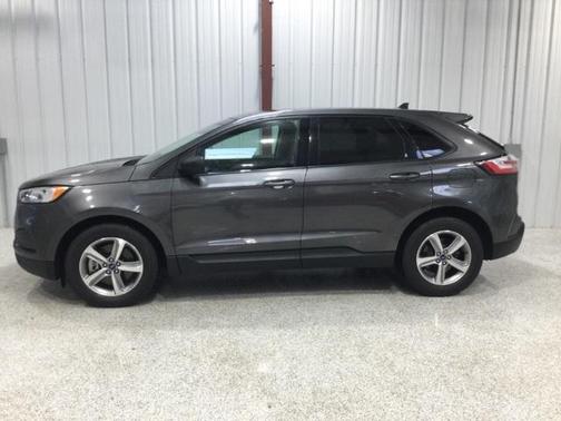 2020 Ford Edge SE
