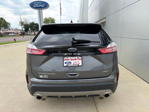 Carbonized Gray Metallic 2022 Ford Edge Titanium