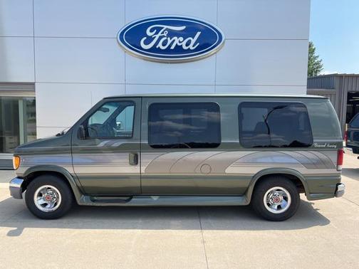 2002 Ford E150 Cargo