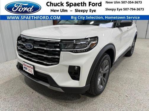 Star White Metallic Tri-Coat 2026 Ford Explorer Active