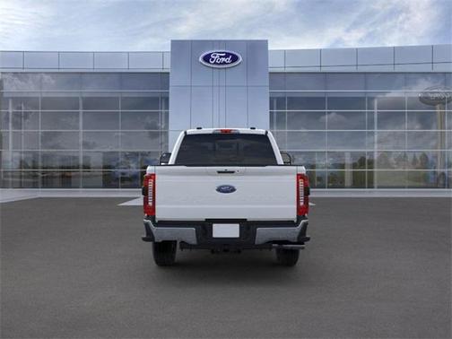 2025 Ford F-350 Lariat