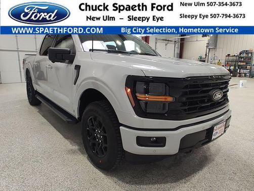 Avalanche 2026 Ford F-150 XLT