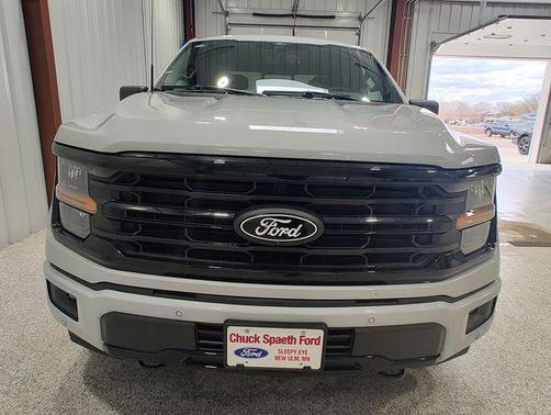 Avalanche 2026 Ford F-150 XLT