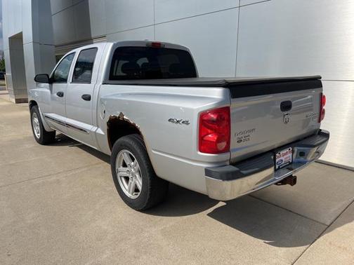 2009 Dodge Dakota Laramie Crew Cab