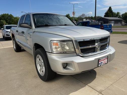 2009 Dodge Dakota Laramie Crew Cab