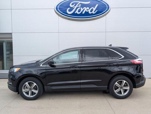Agate Black Metallic 2024 Ford Edge SEL