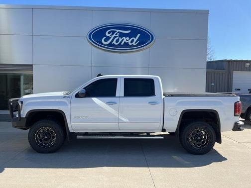 2017 GMC Sierra 1500 SLT