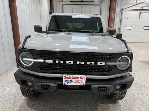 Avalanche Gray 2026 Ford Bronco Badlands
