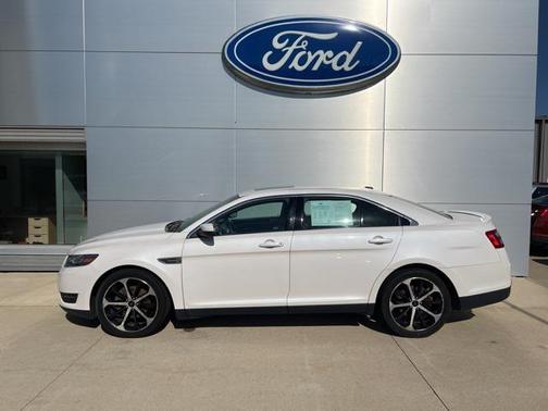 2016 Ford Taurus SEL