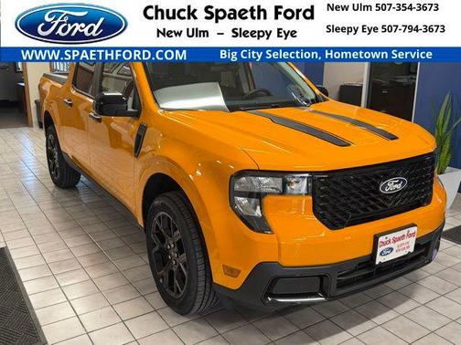 Orange Fury Metallic Tri-Coat 2026 Ford Maverick XLT