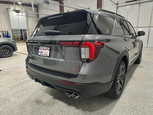 Carbonized Gray Metallic 2026 Ford Explorer ST