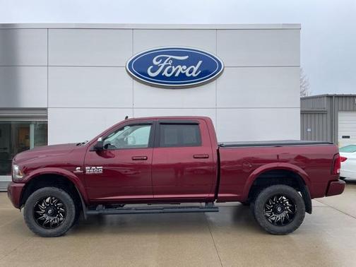 2018 RAM 3500 Laramie Crew Cab 4x4 6'4' Box