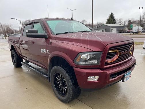 2018 RAM 3500 Laramie Crew Cab 4x4 6'4' Box