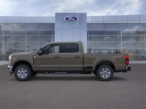 2026 Ford F-350 XLT