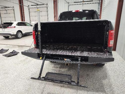 Shadow Black 2017 Ford F-150 XLT