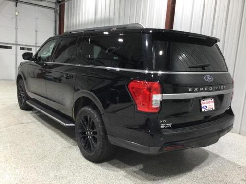 2023 Ford Expedition Max XLT