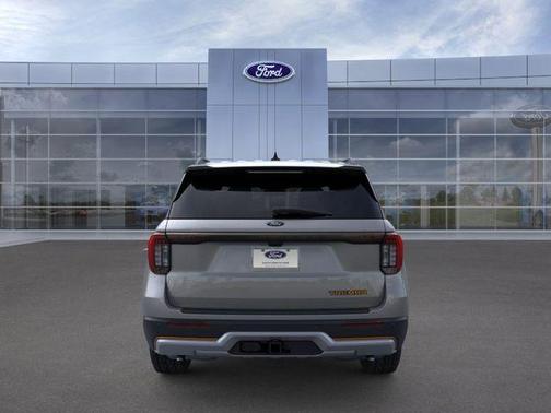 Carbonized Gray Metallic 2026 Ford Explorer Tremor