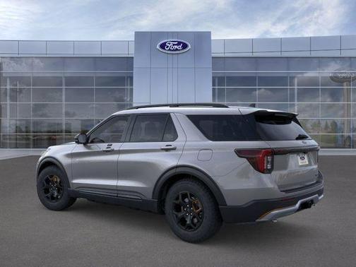 Carbonized Gray Metallic 2026 Ford Explorer Tremor