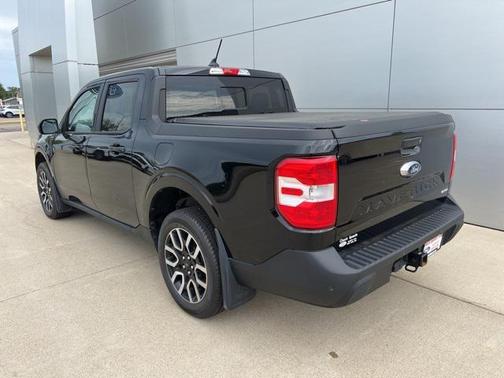 2023 Ford Maverick Lariat