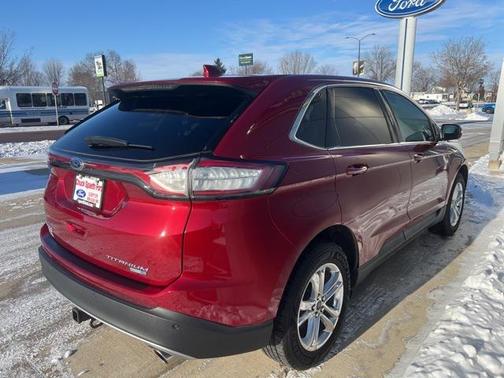 2018 Ford Edge Titanium