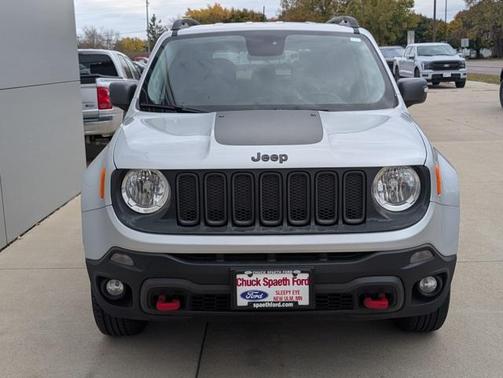 2017 Jeep Renegade Trailhawk