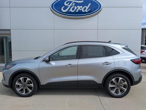 2023 Ford Escape Platinum
