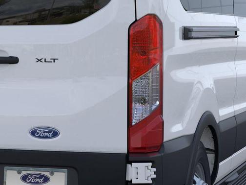 Oxford White 2026 Ford Transit-350 XLT