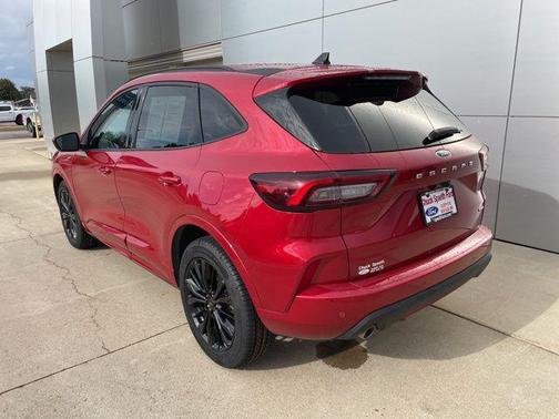2023 Ford Escape ST-Line Elite