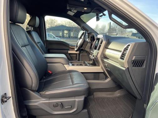 2022 Ford F-350 Lariat