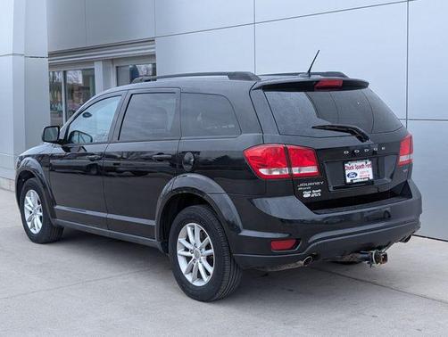Brilliant Black Crystal Pearlcoat 2013 Dodge Journey SXT