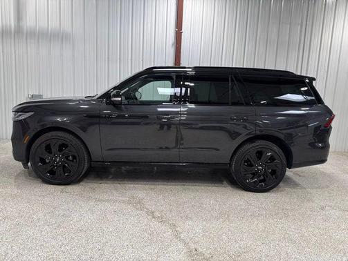 Starlight Gray Premium Colorant 2025 Lincoln Navigator Black Label