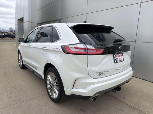 Star White Metallic Tri-Coat 2024 Ford Edge Titanium