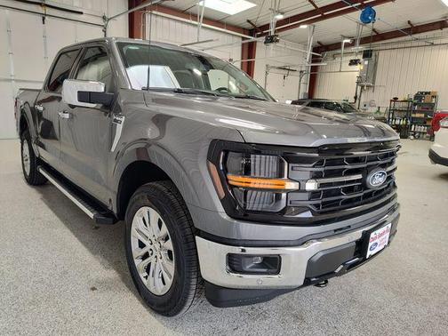 Carbonized Gray Metallic 2026 Ford F-150 XLT