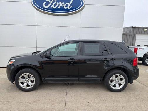 Tuxedo Black Metallic 2013 Ford Edge SEL