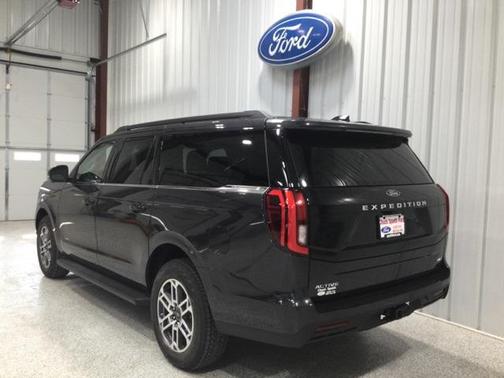 2025 Ford Expedition Max Active 4x4