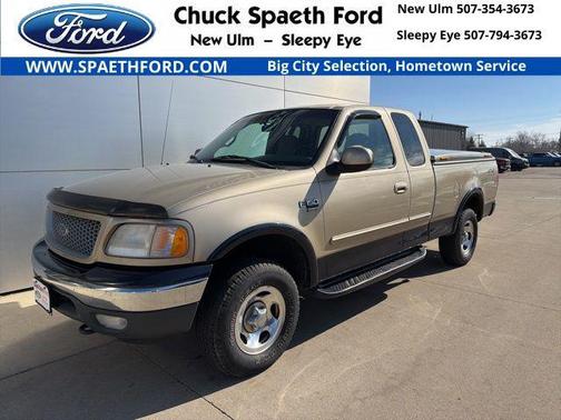 1999 Ford F-150 XLT
