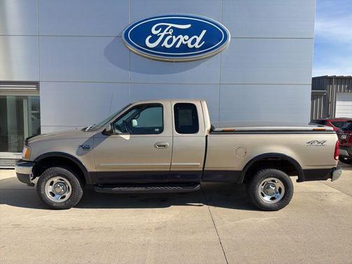 1999 Ford F-150 XLT