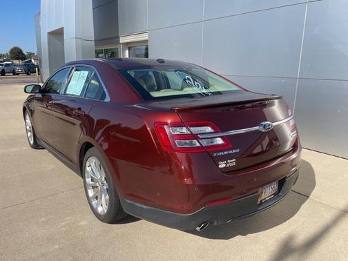 2016 Ford Taurus Limited