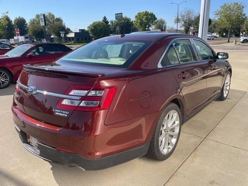 2016 Ford Taurus Limited