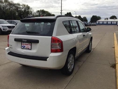 2010 Jeep Compass Sport