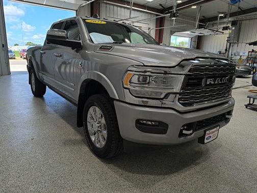 Billet Silver Metallic Clearcoat 2021 RAM 3500 Limited Crew Cab 4x4 6'4' Box