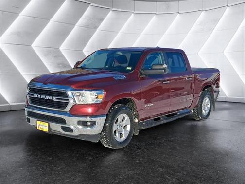 2020 RAM 1500 Big Horn Crew Cab 4x4 57' Box