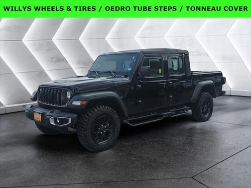 2024 Jeep Gladiator Sport