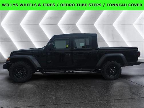 2024 Jeep Gladiator Sport