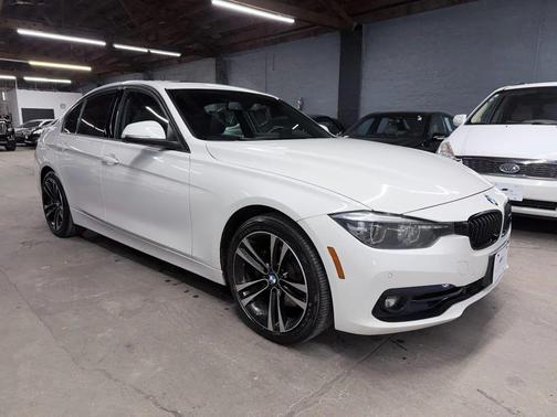 2018 BMW 330e iPerformance