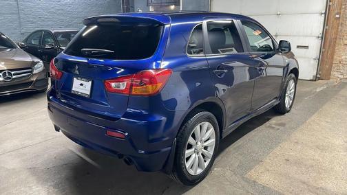 2011 Mitsubishi Outlander Sport SE