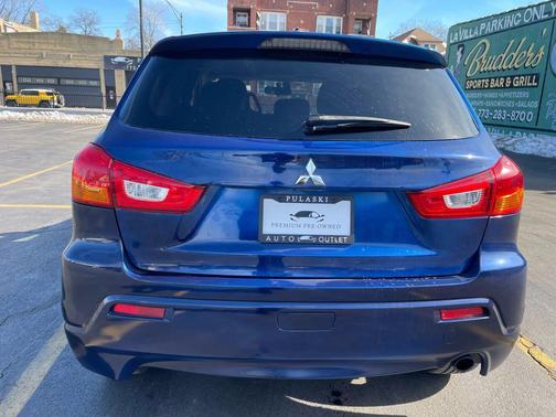 2011 Mitsubishi Outlander Sport SE